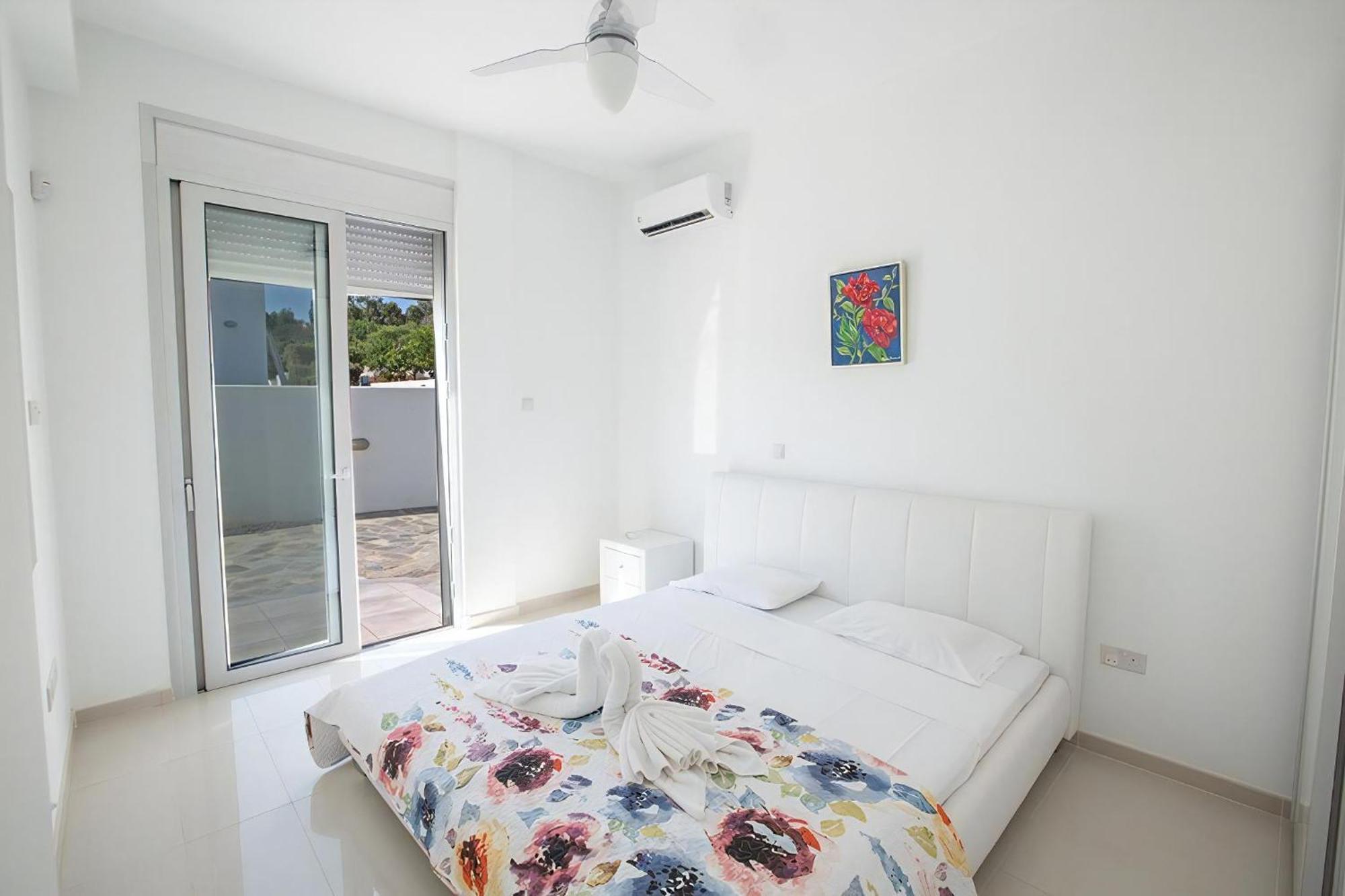 Villa Protara Chrysos - Beautiful 5 Bedroom Protaras Villa - Walking Distance To Fig Tree Bay Εξωτερικό φωτογραφία