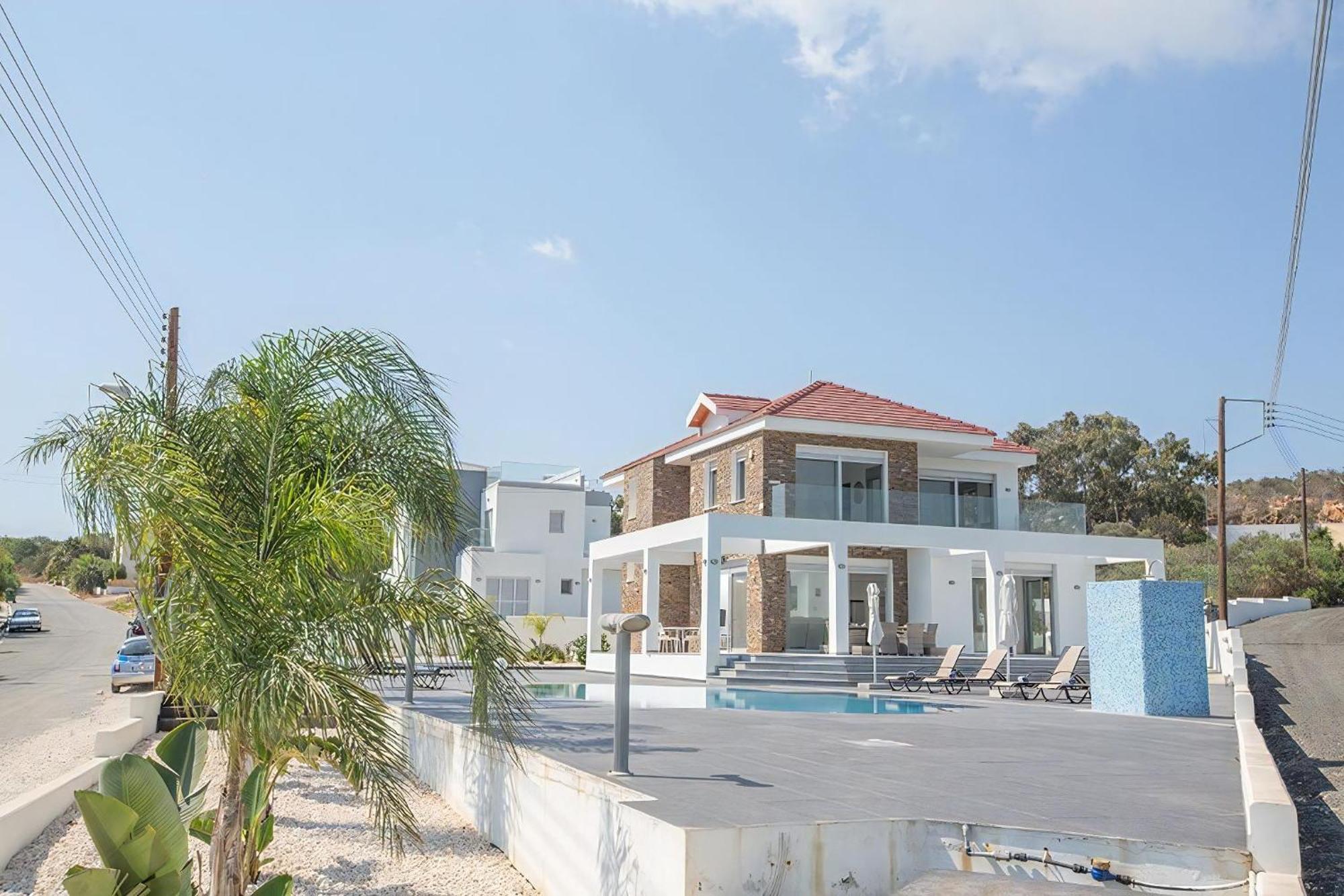 Villa Protara Chrysos - Beautiful 5 Bedroom Protaras Villa - Walking Distance To Fig Tree Bay Εξωτερικό φωτογραφία
